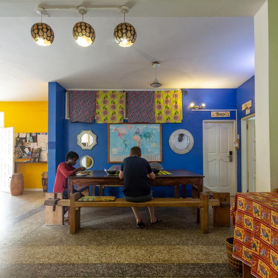 Agoo Hostel (Adults Only) 아크라 외부 사진